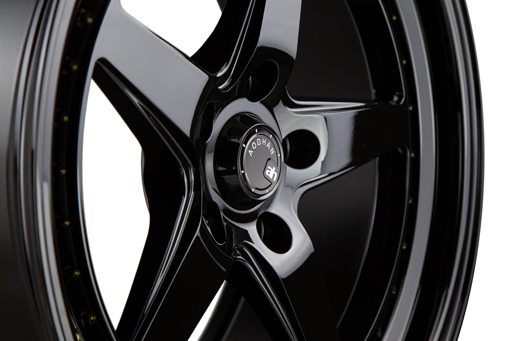 Raised Center Cap for DS Series