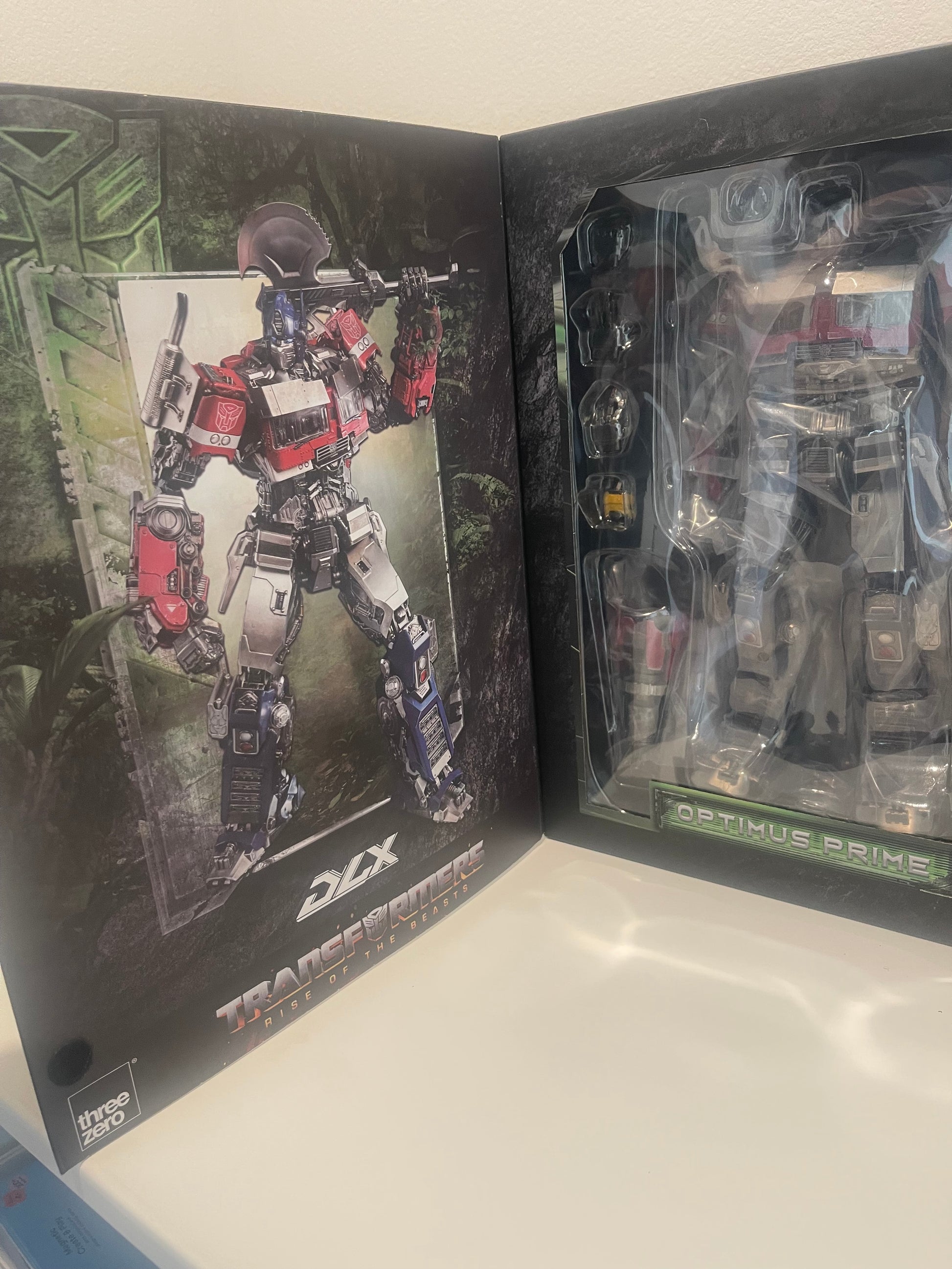 Threezero Transformers DLX & MDLX Figures – NEW & In-Hand