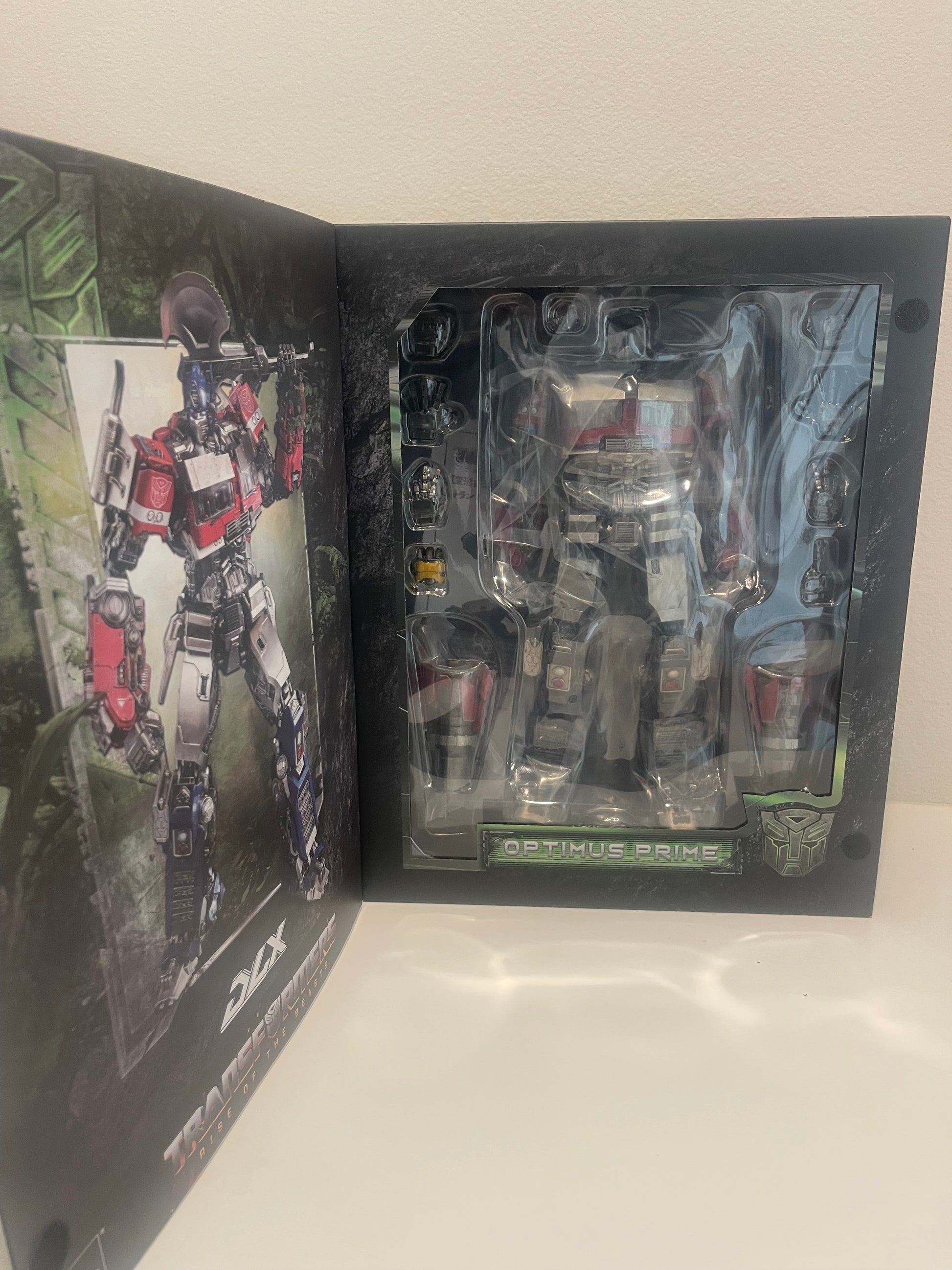 Threezero Transformers DLX & MDLX Figures – NEW & In-Hand